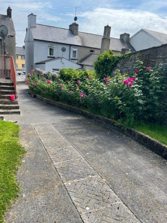 킹스코트 Large Townhouse With Gardens 아파트 외부 사진