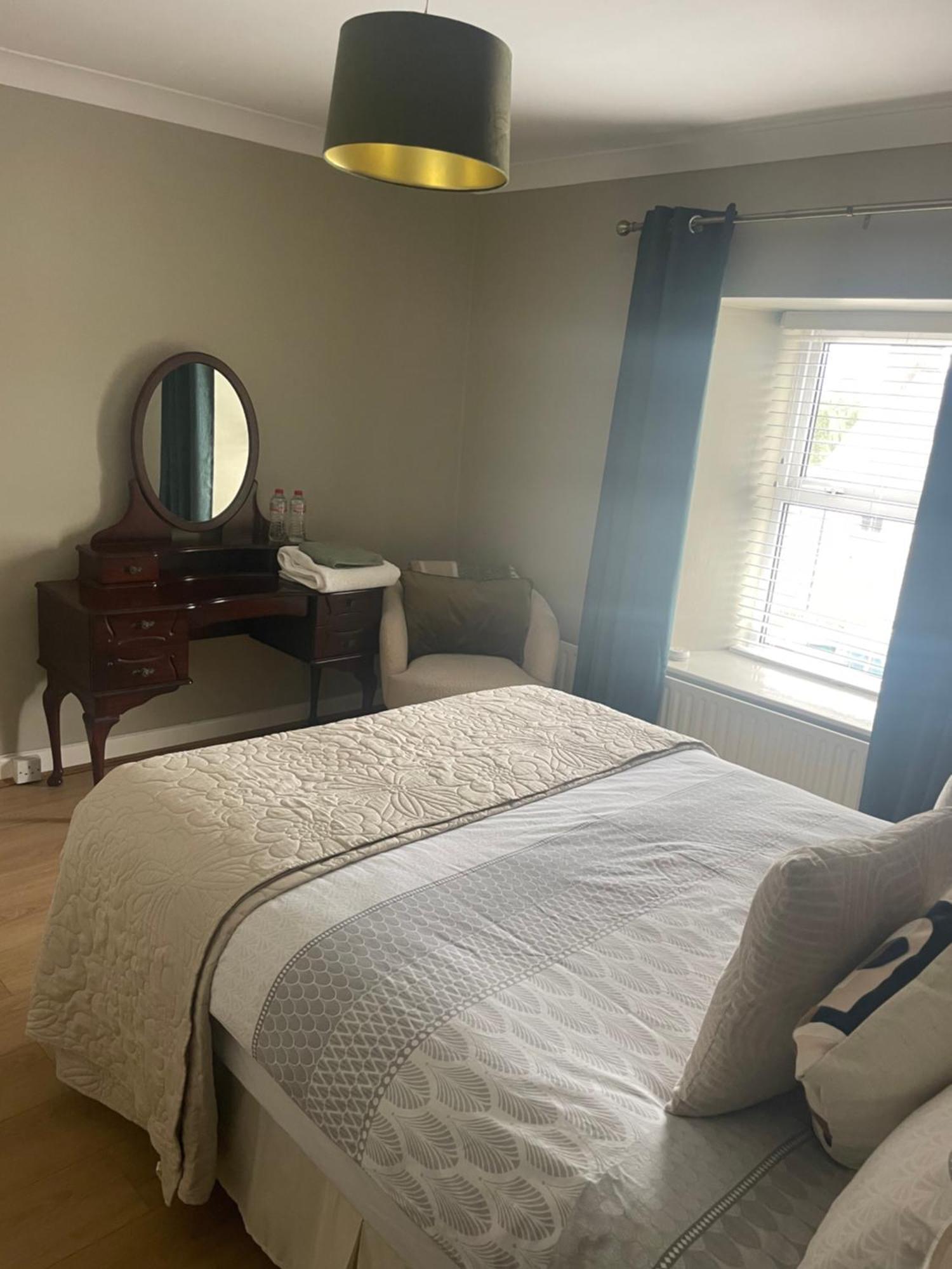 킹스코트 Large Townhouse With Gardens 아파트 외부 사진